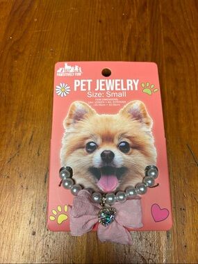 Pawsitively Posh Pink Bow Pearl Pet Necklace with Heart Charm